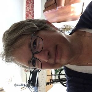 Meet your Posher, Nancy